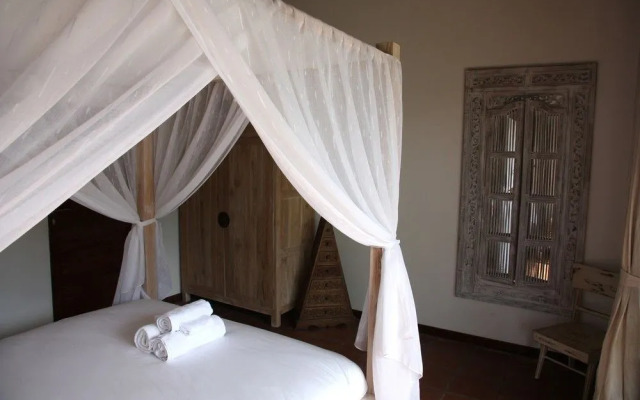 Villa Candi Kecil 1