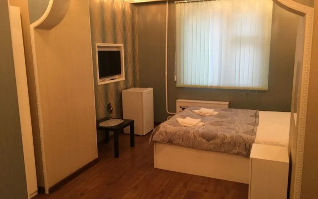 Hotel Uyut on Novorossiyskaya