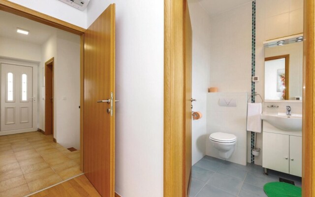 Nice Home in Crikvenica With Wifi and 3 Bedrooms