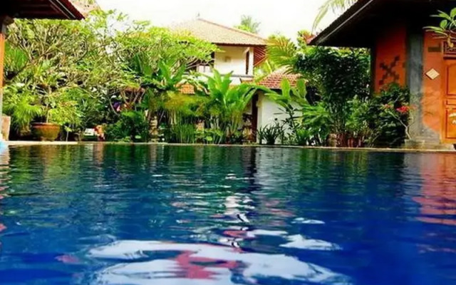 Villa Taman Ganesha Lovina