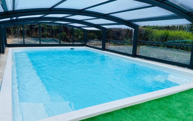 BRIT HOTEL & SPA Le Roc au Chien