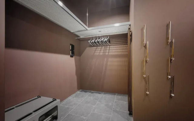 Hinode Hills Niseko Village