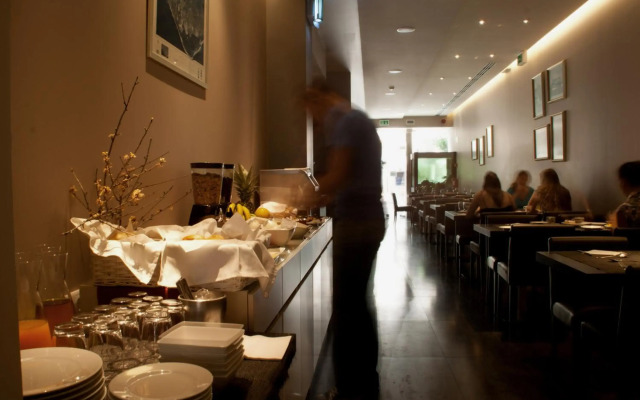 Aqua Ria Boutique Hotel