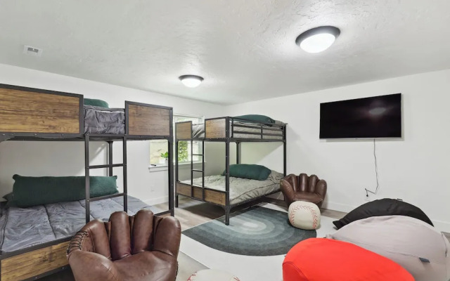 Family-friendly Provo Vacation Rental Near Byu!