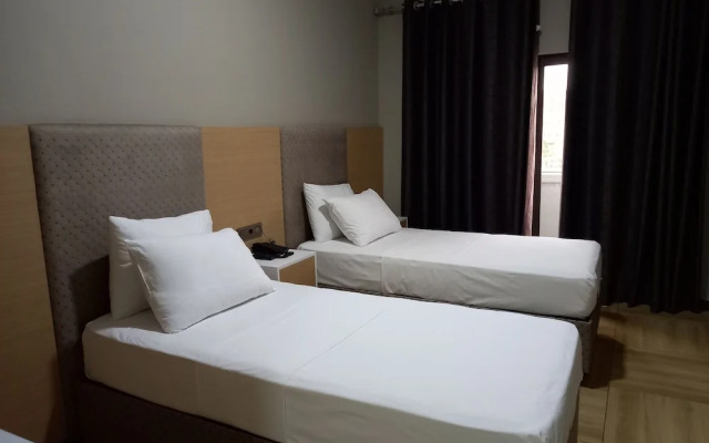 Acacus Hotel