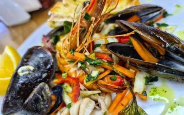 Отель Crema Residence