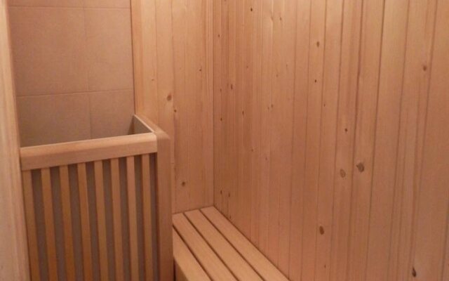 Hotel Check In Shijokarasuma
