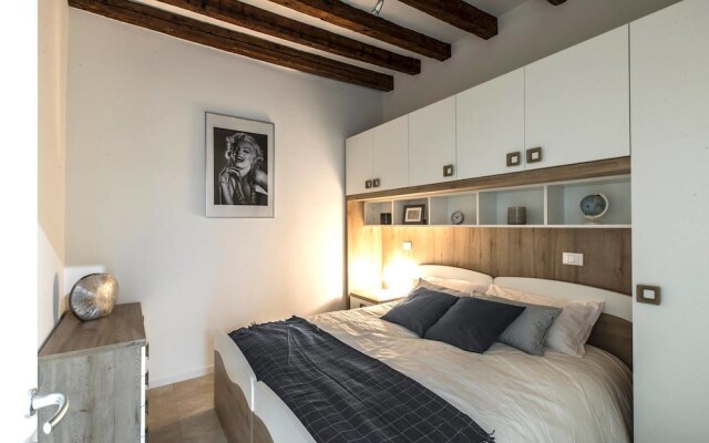 Cà Rezzonico Apartment R&R