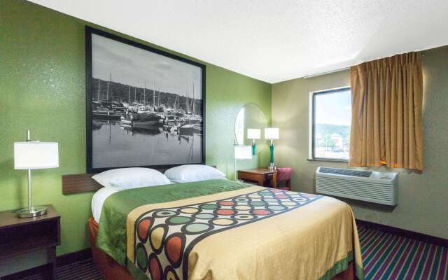 Super 8 by Wyndham Bath Hammondsport Area