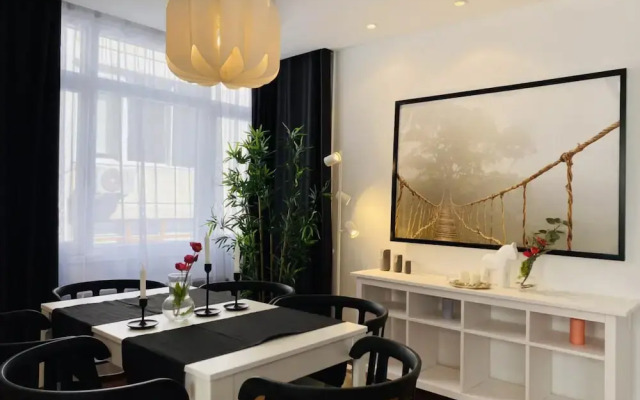 Exquisite Flat Near Bagdat Street in Kadikoy