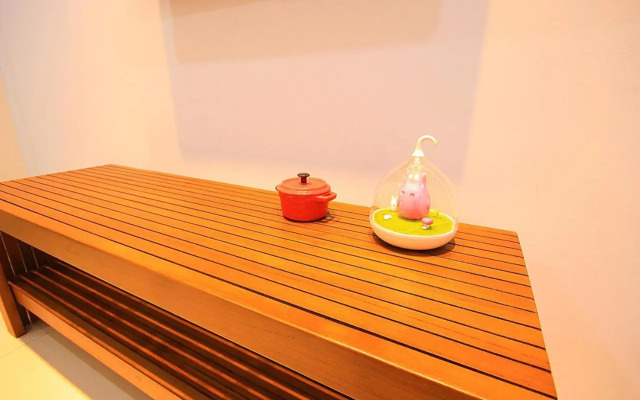 Woo Shiba House