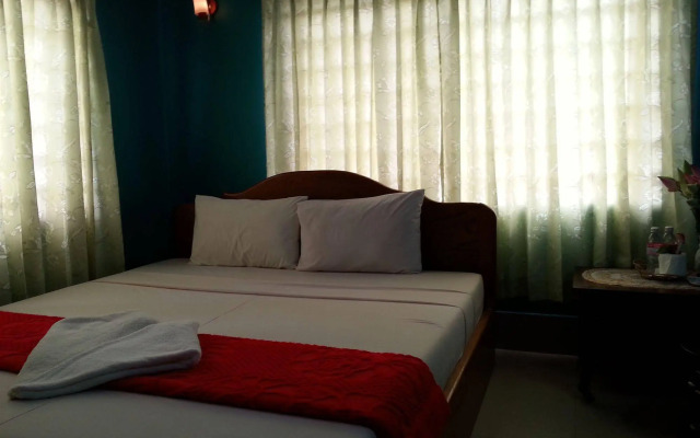 Ta Som Guesthouse & Tour Services