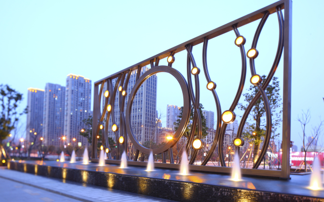DoubleTree by Hilton Hangzhou East
