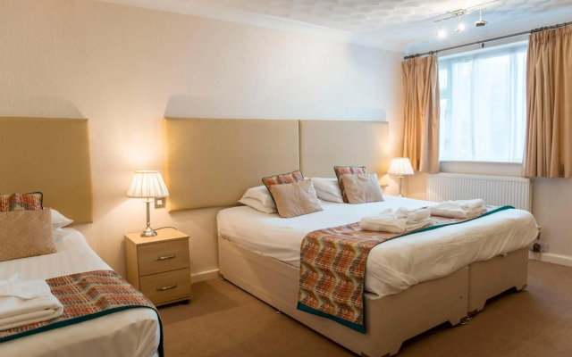 The Ashburnham Hotel