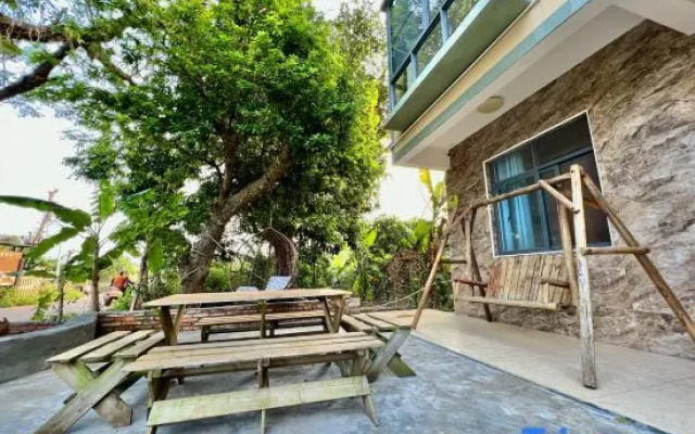 Weizhou Island Ligui Homestay ( Shell Beach Branch)