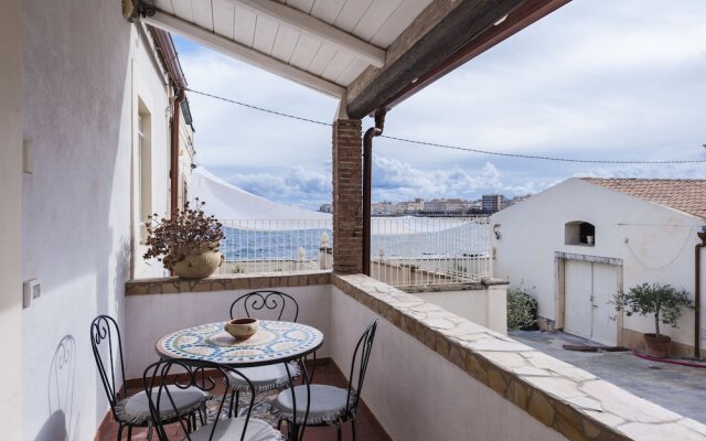 Casa Florus by Wonderful Italy