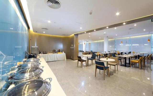 Holiday Inn Express Xiamen City Center, an IHG Hotel