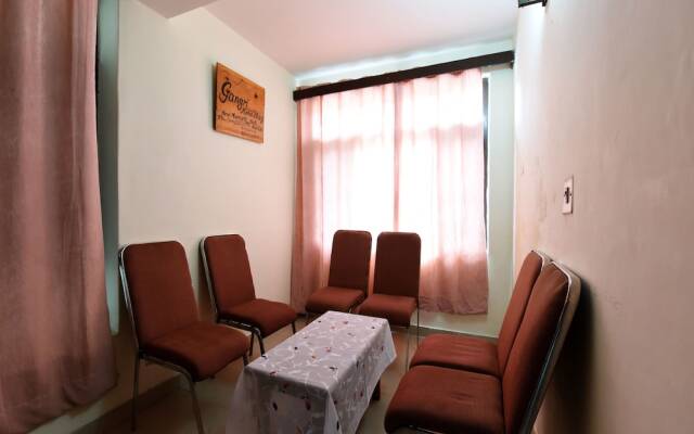 OYO 13732 Home Cozy near Mall Aleo Manali