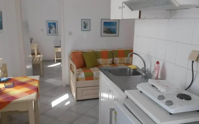 Antonia Studios
