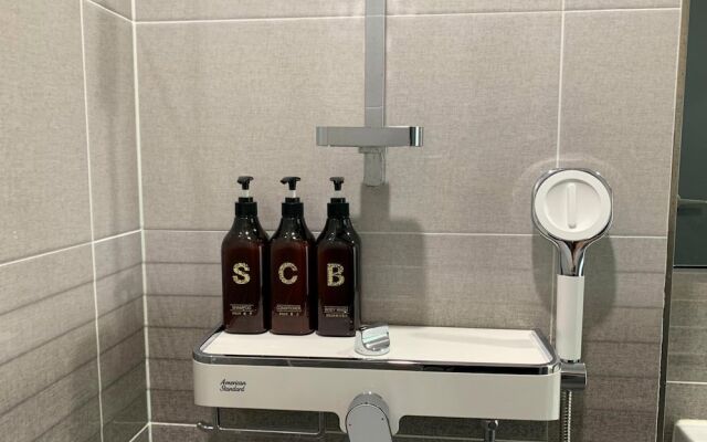 Aroomi Hotel Hyupjae