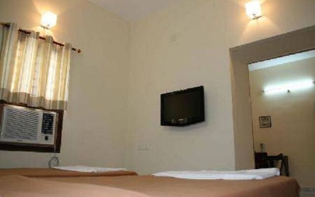 Swan Suites