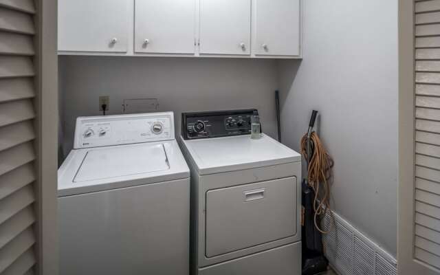 101 Williams - Three Bedroom Cabin