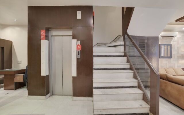 OYO 29752 Hotel Copper