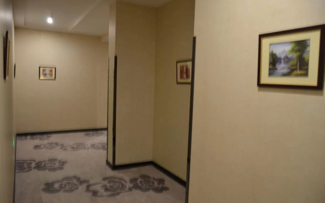 Tianjin Garden Business Hotel