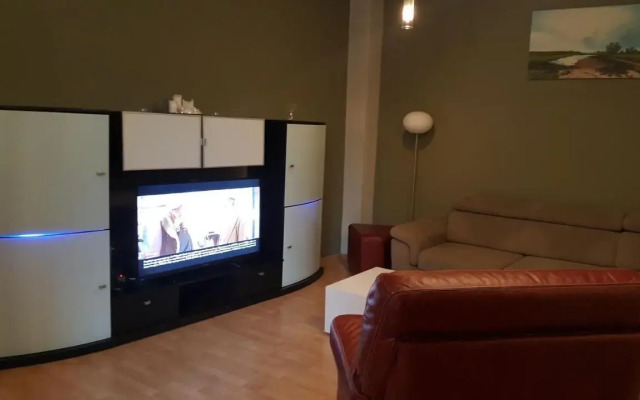 Home Apartaments VI