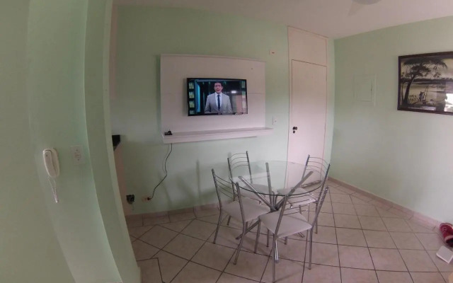 Apartamento charmoso a 50m da praia