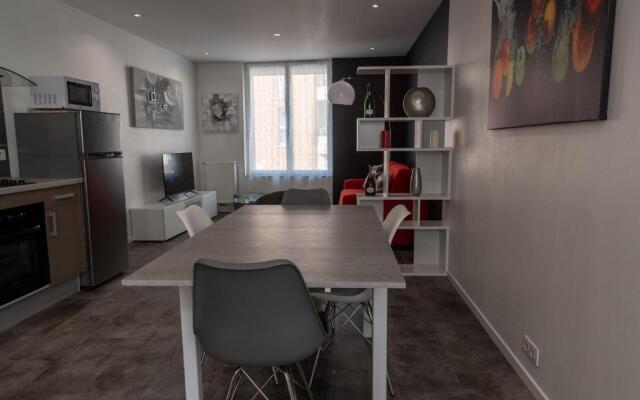 Champenois GARAGE PRIVATIF hypercentre 6 pers