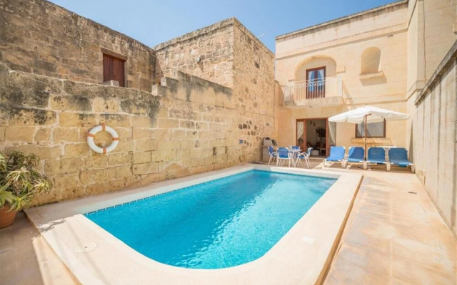 Ta Gianni - Xewkija Holiday Home