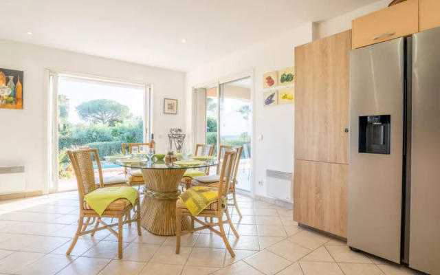 La Petite Afrique 14214