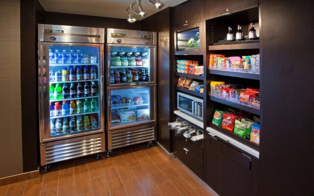 Courtyard by Marriott Louisville Northeast