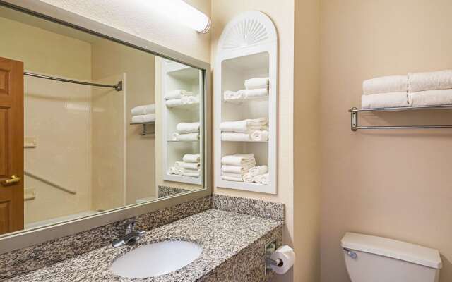 Quality Inn & Suites