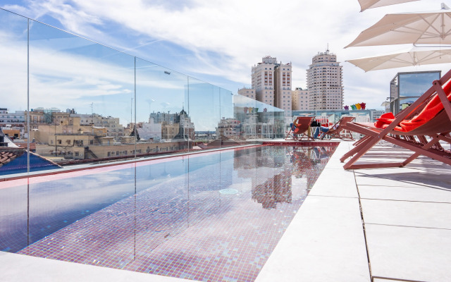 Akeah Hotel Gran Via