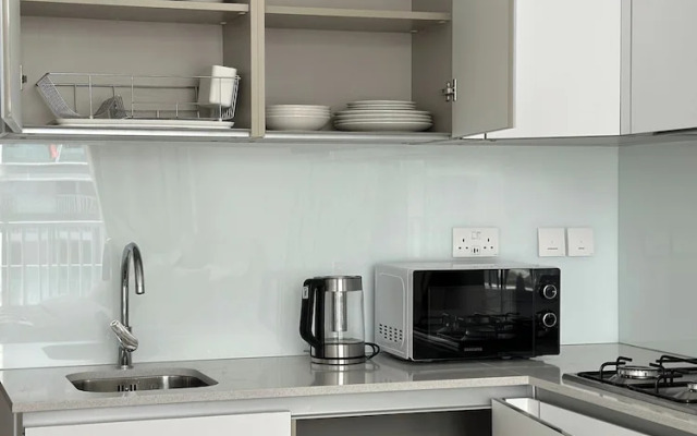 Cozy studio apartment in JVC