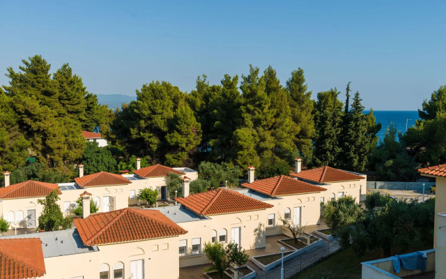 Sithonia Lodge Holiday Homes