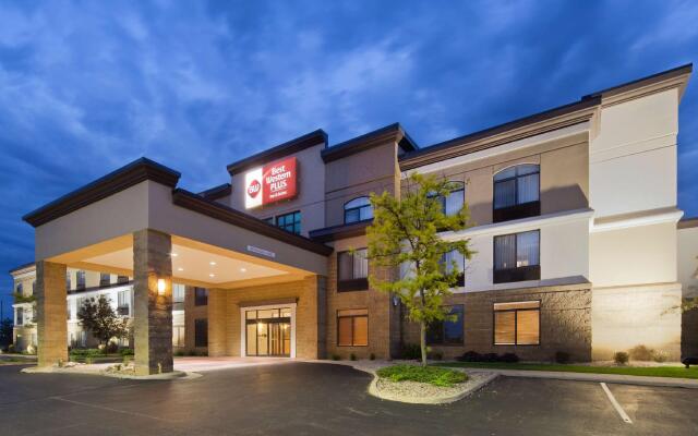 Holiday Inn Express & Suites Cedar Falls - Waterloo by IHG