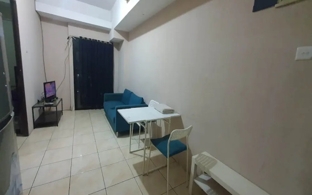 OYO 94209 The Metro Suites Apartment By One Property