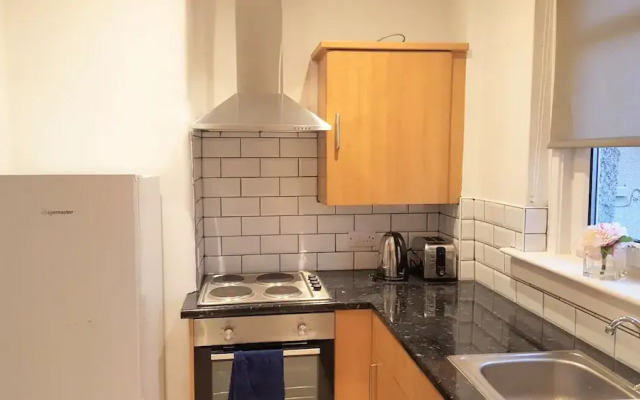 Dragon - Queen Vic House 2 Bedroom Home