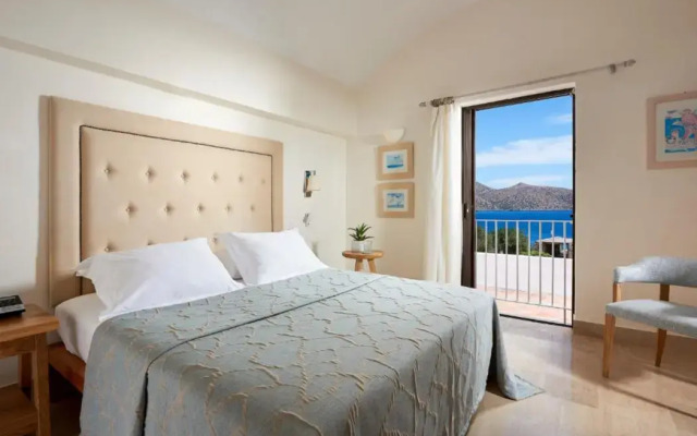St. Nicolas Bay Resort Hotel & Villas