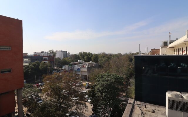 Best Western Sky City