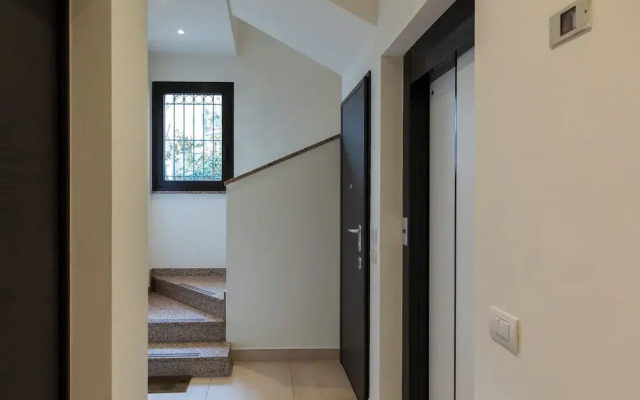 notaMi - Bright Attic M4 - 2 Bedrooms