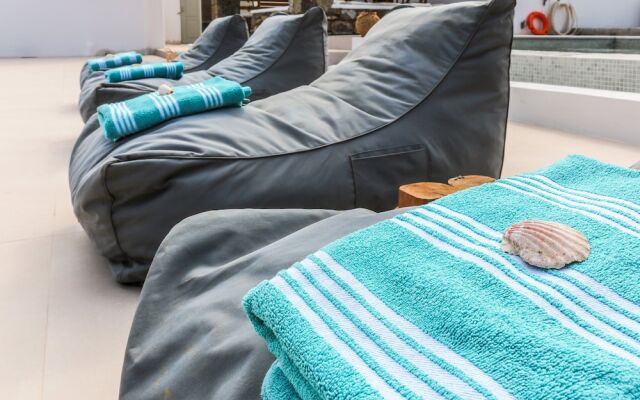 Ortus Light Blue Mykonian Luxury Villa
