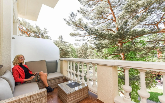 Palangos Zuvedra Hotel
