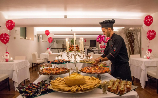 Sardegna Hotel, Suites & Restaurant