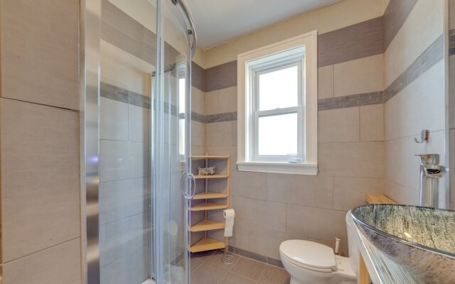 Inviting St Louis Apartment - Great Location!