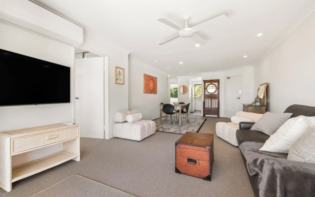 Azure Cove 2BRM in Miami