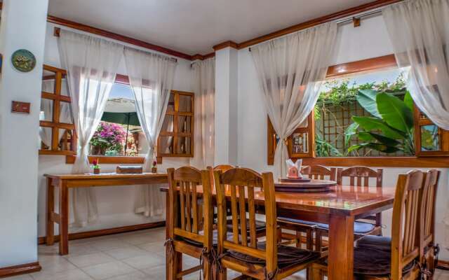 Hostal Macaw